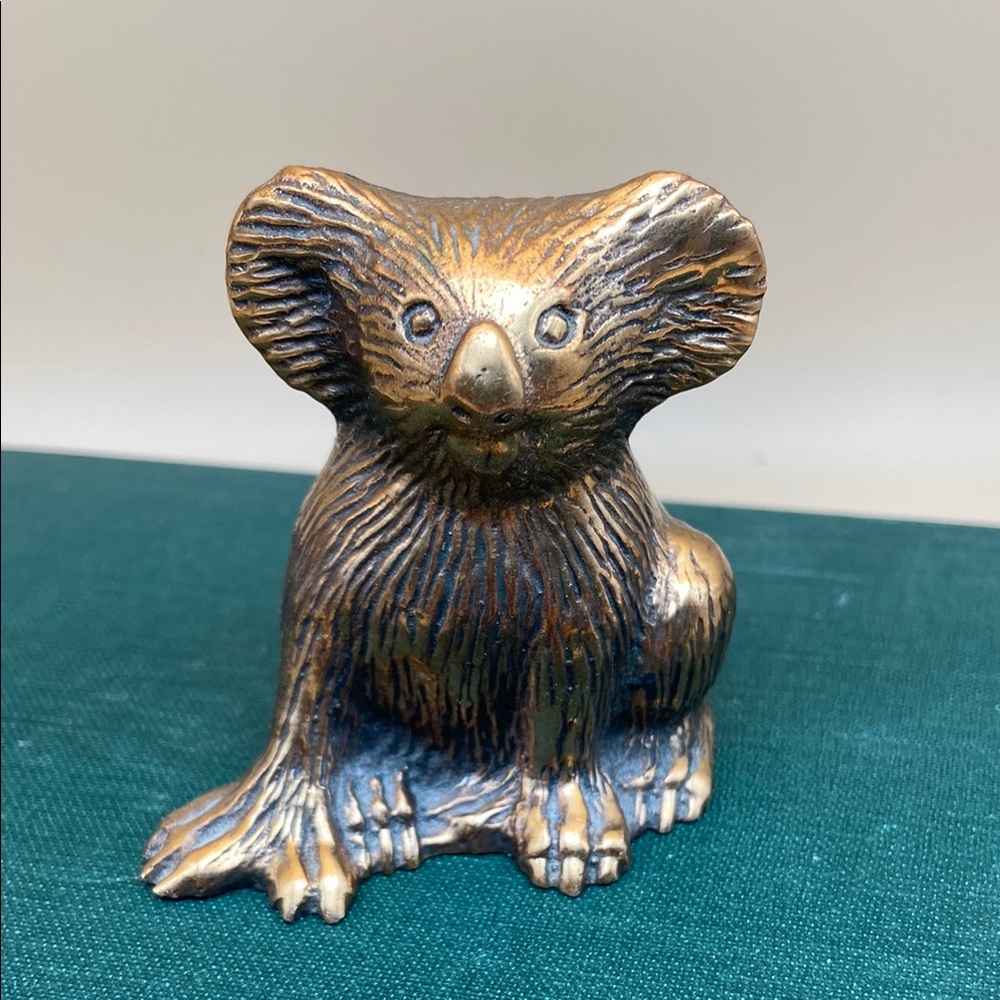 Bronze Koala Figurine by Mary Michelmore - Picture 2 of 11